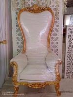 Fauteuil majestic or sans capitonnage