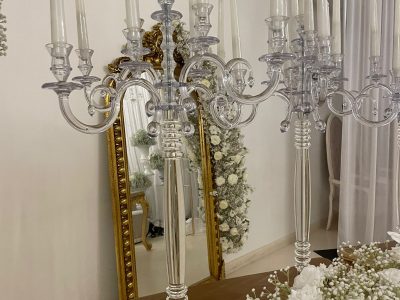 Centre de table chandelier plexiglas.