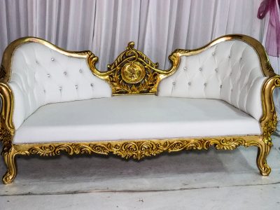 Trône domiatte or Egalement disponible à la vente.